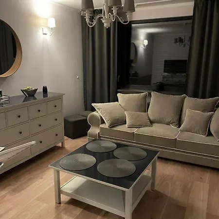 Przy Bloniach Apartment
